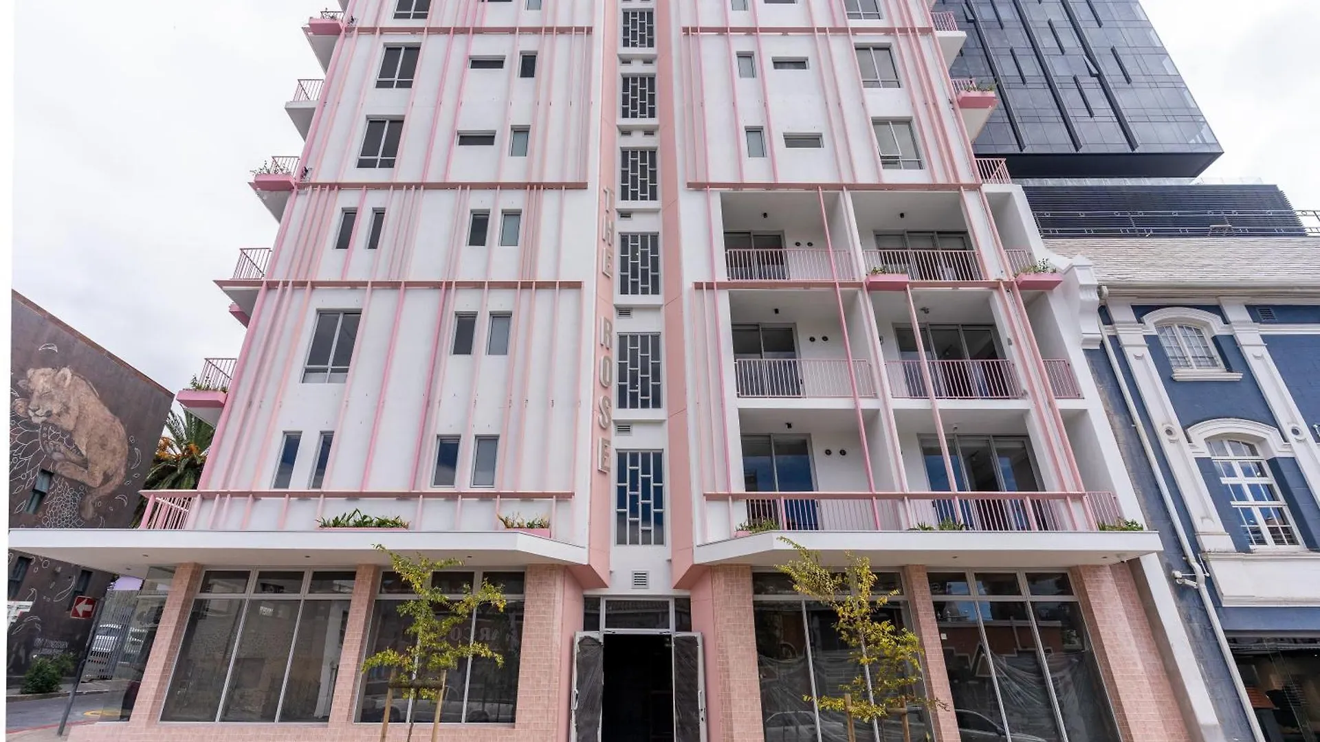 The Rose 206 - Modern Studio Apartment With Pool Κέιπ Τάουν Νότια Αφρική