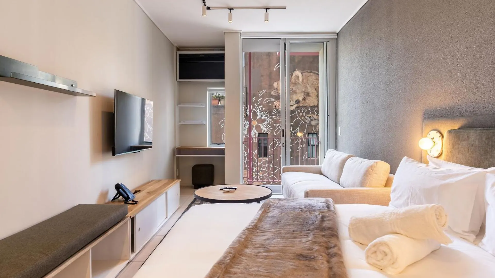 The Rose 206 - Modern Studio Apartment With Pool Κέιπ Τάουν